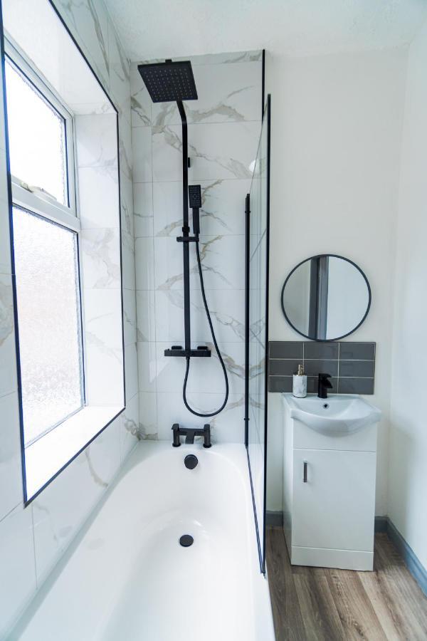 Stylish 3 Bedroom House - Central Location Nottingham Ngoại thất bức ảnh